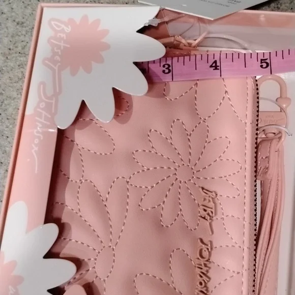 NWT Betsey Johnson Wallet - Picture 4 of 5